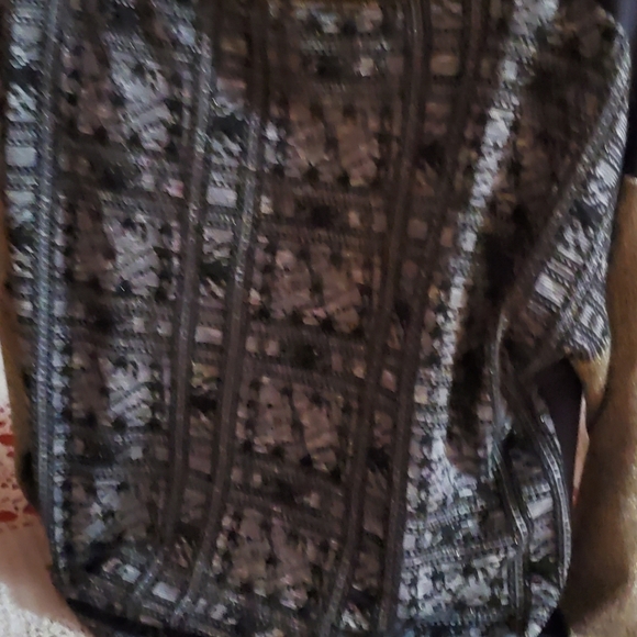 Sweater - Picture 3 of 4